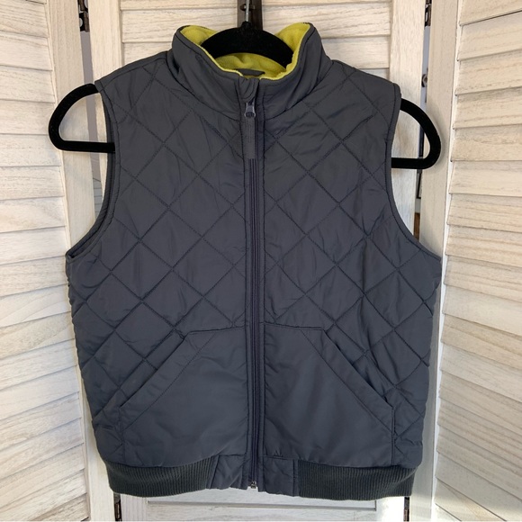 Children’s Place Boys Quilted Gray and Yellow Zip Up Puffer Vest Jacket - Picture 3 of 9